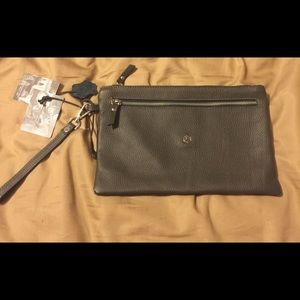 Valentina clutch purse. In pell leather